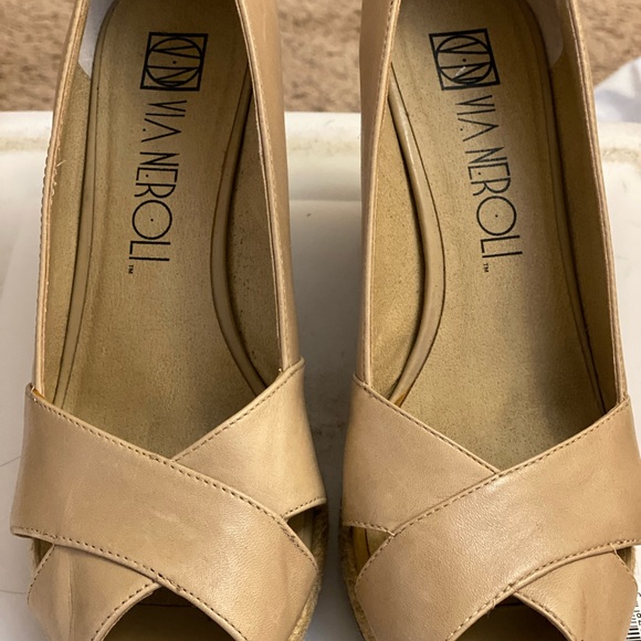 Via Neroli open toes nude wedges - Picture 2 of 4